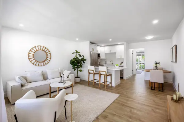 480 Horizons W #207, Boynton Beach, FL 33435