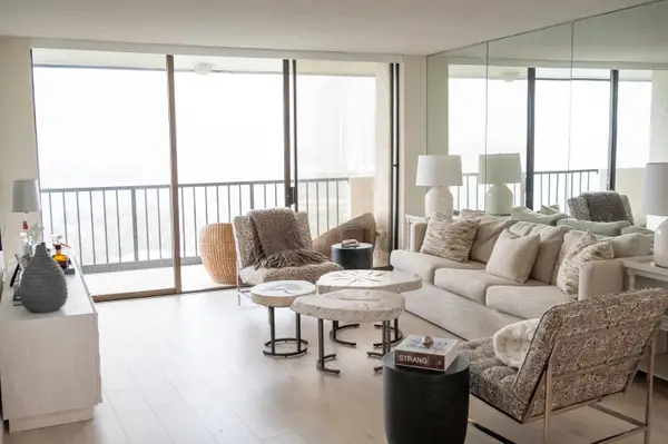 5200 N Flagler Drive #1406, West Palm Beach, FL 33407