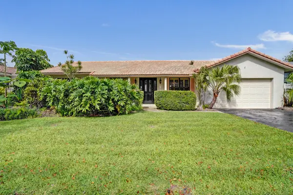 1721 SW 69th Avenue, Plantation, FL 33317