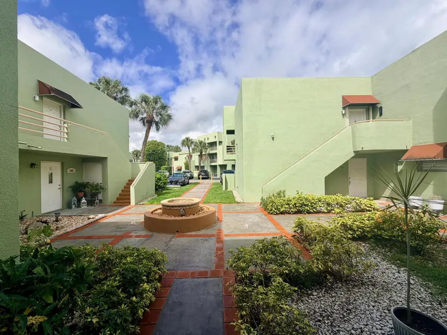11071 NW 7th #104-15, Miami, FL 33172 - #3