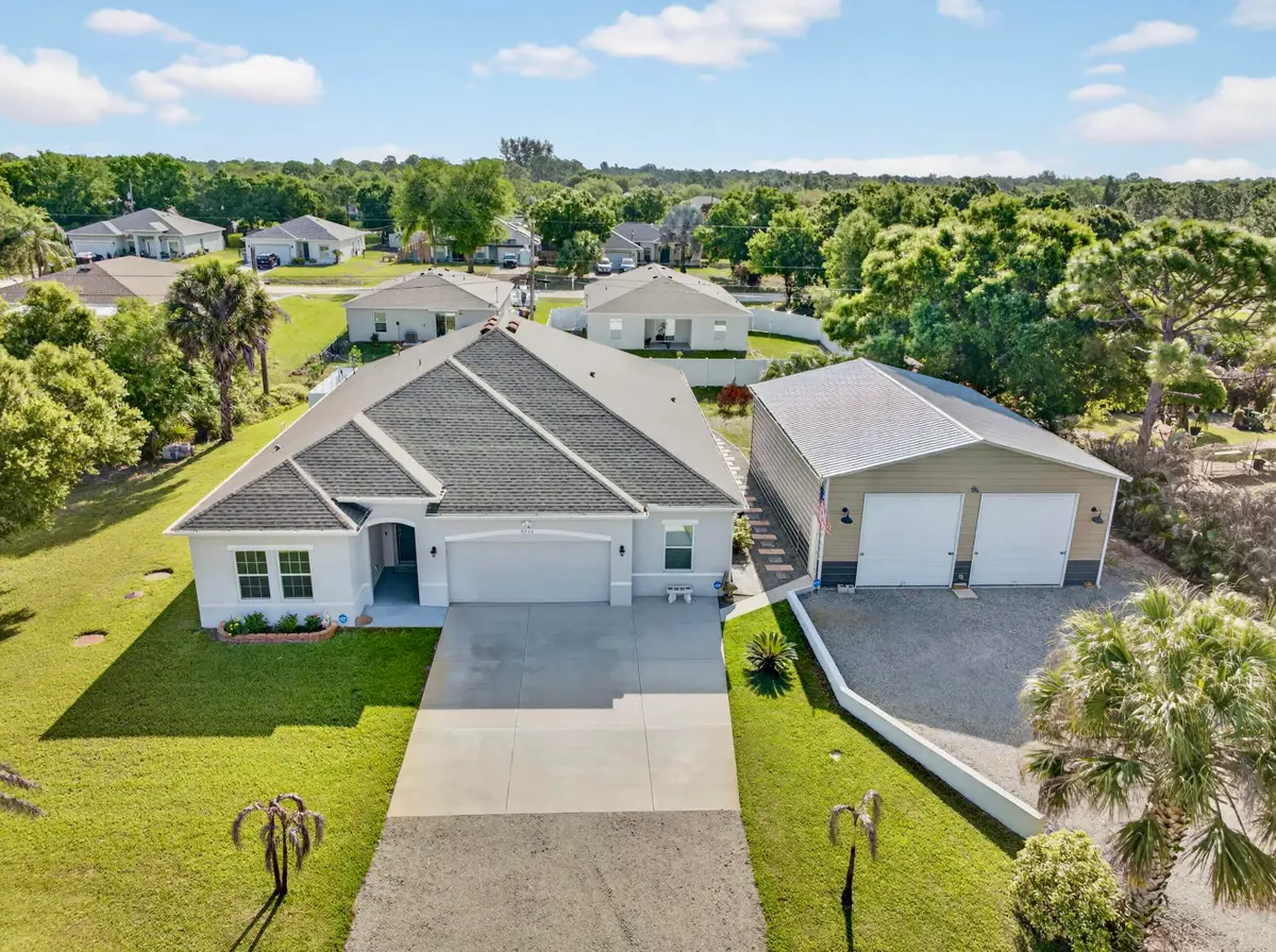 8236 100th Avenue, Vero Beach, FL 32967 - #1