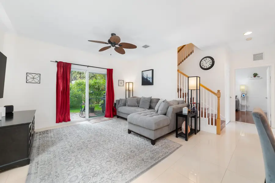 4216 Leo Lane #Unit 4f, Riviera Beach, FL 33410 - #2