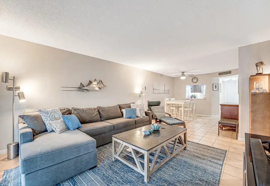 760 E Ocean Avenue #303, Boynton Beach, FL 33435 - #3