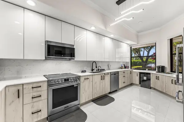 17541 Ashbourne Lane #A, Boca Raton, FL 33496