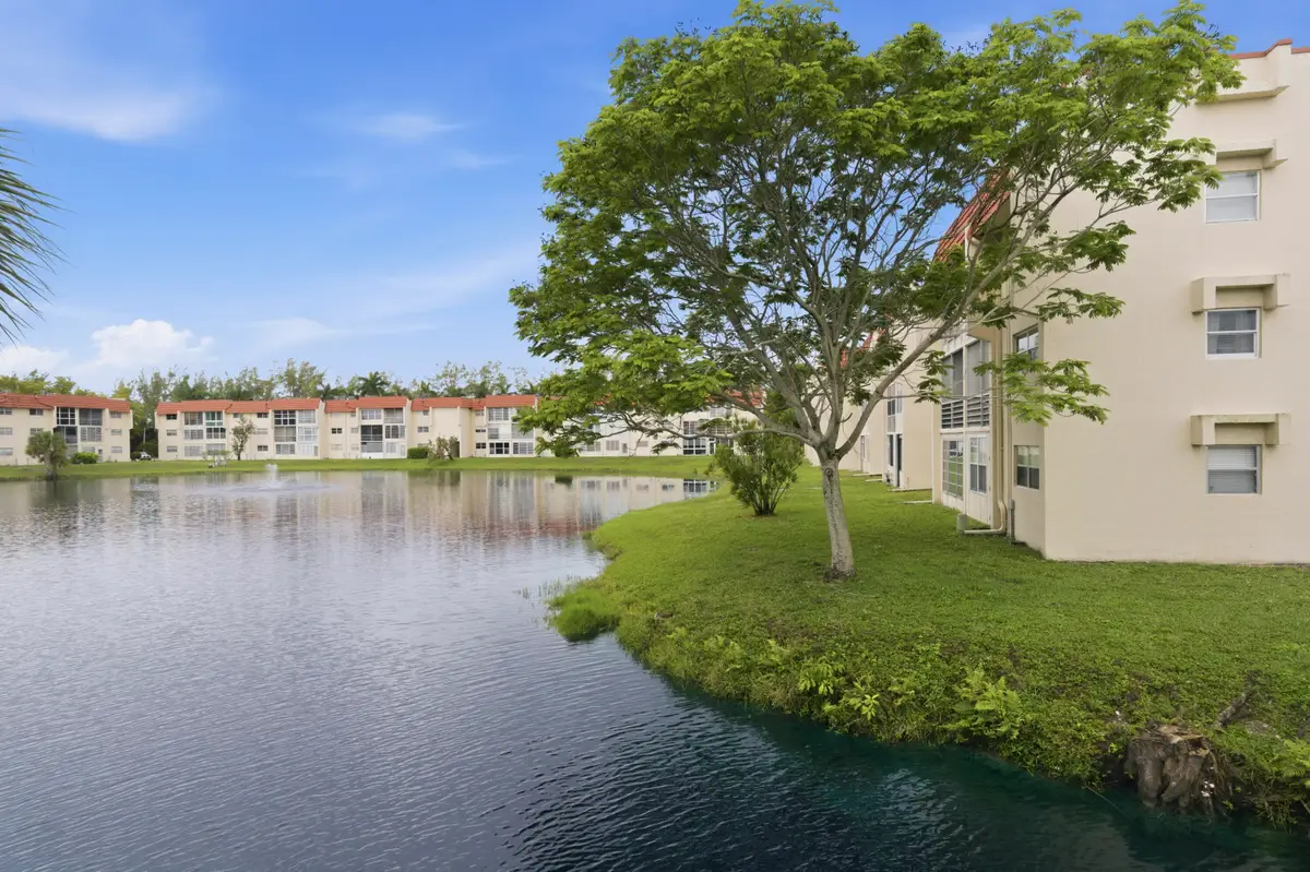 2900 Sunrise Lakes Drive W #201, Sunrise, FL 33322 - #1