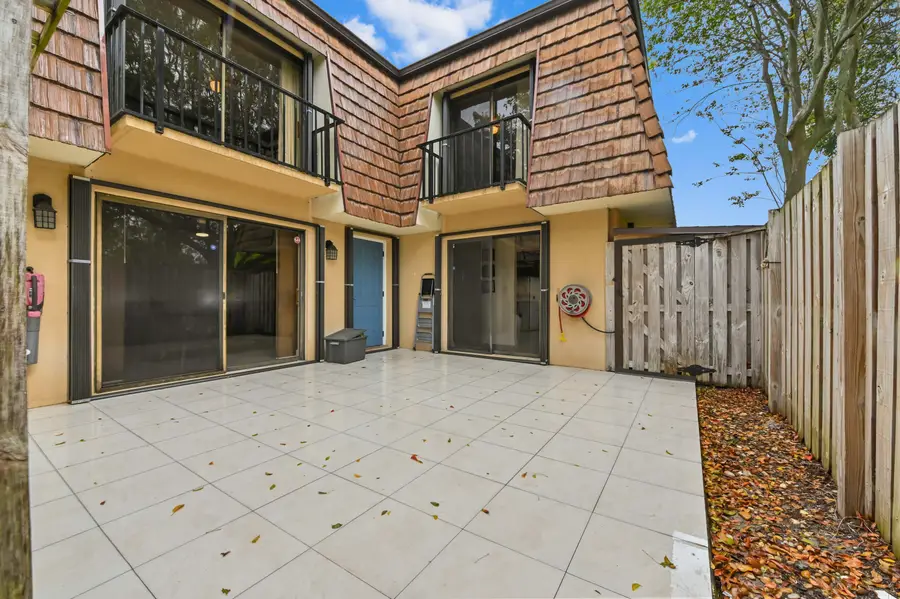 2007 20th Lane, Greenacres, FL 33463 - #2