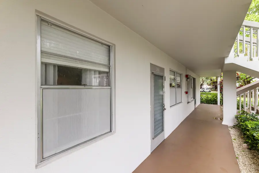 266 Ventnor S, Deerfield Beach, FL 33442 - #2