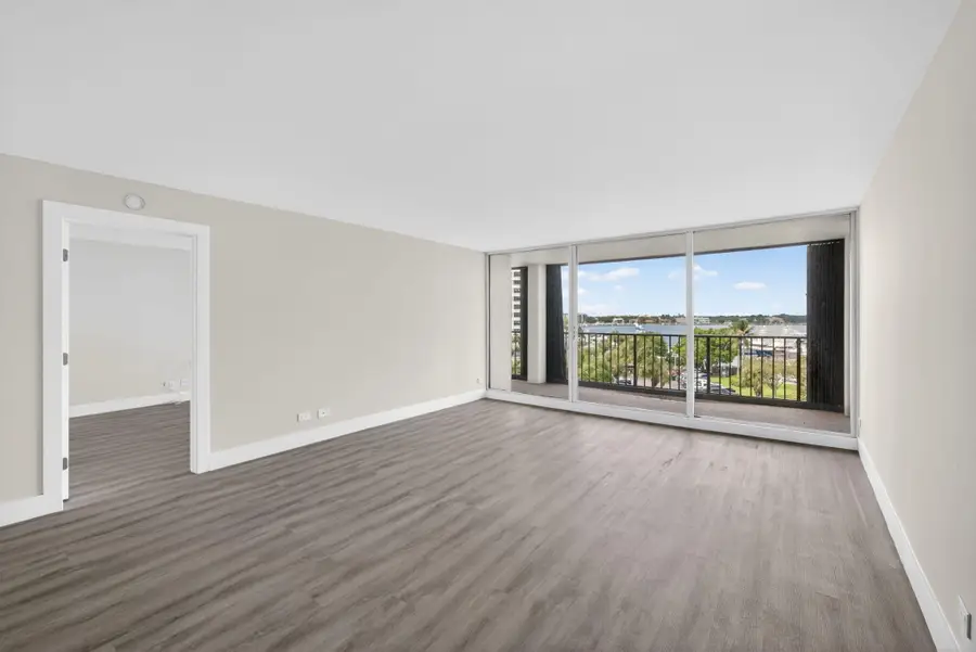 136 Lakeshore Drive #511, North Palm Beach, FL 33408 - #3