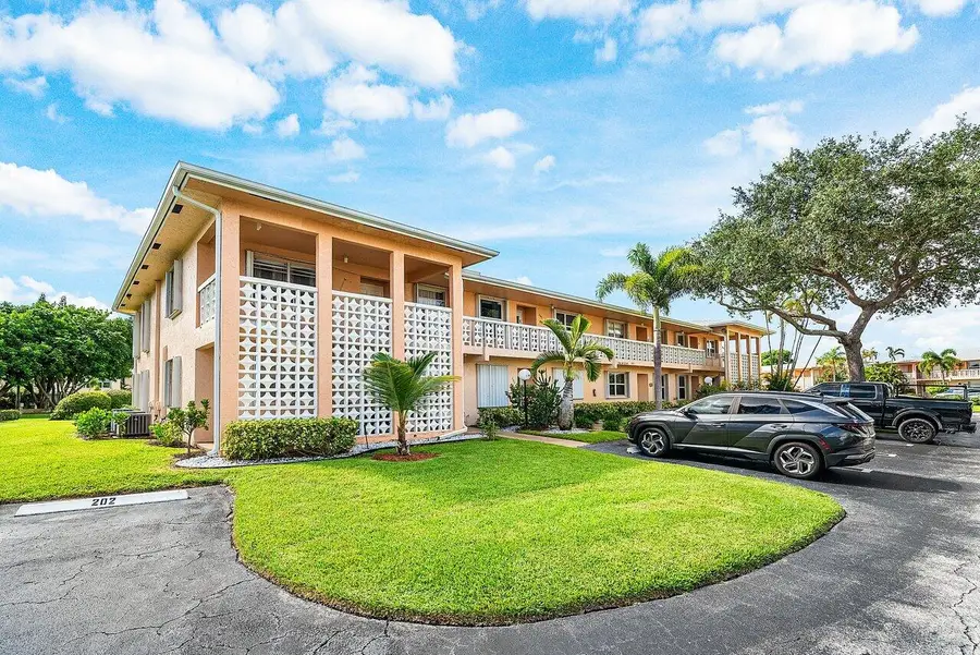 1541 NW 20th Avenue #101, Delray Beach, FL 33445 - #2