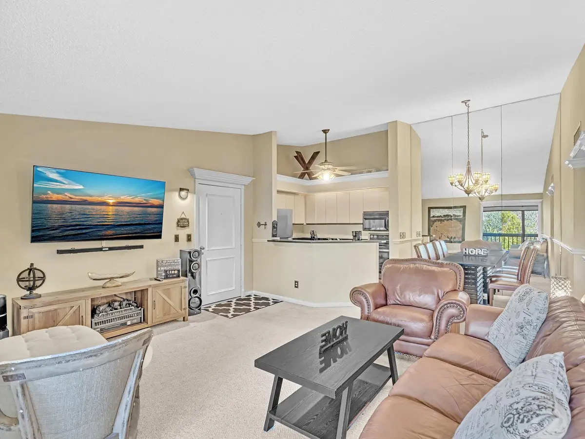 1109 Duncan Circle #202, Palm Beach Gardens, FL 33418 - #1