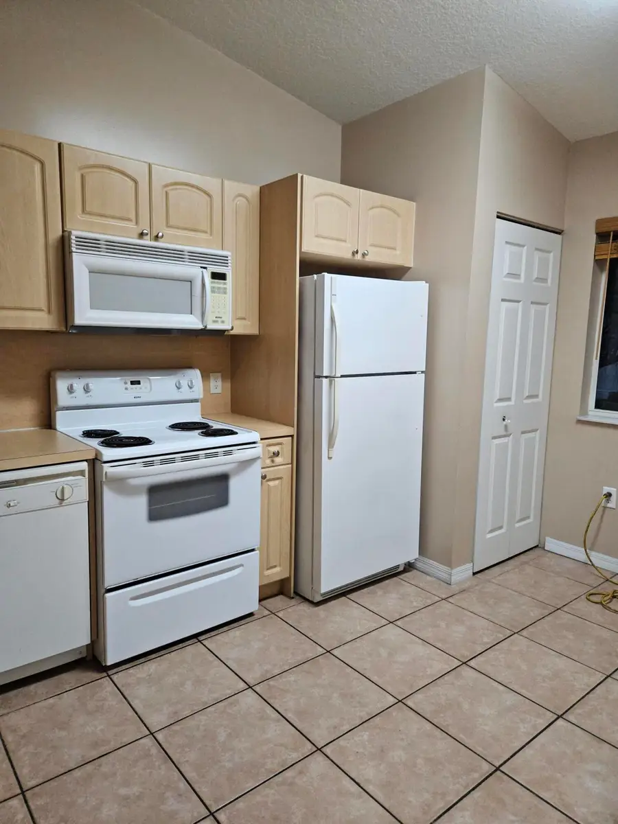 7900 NW 6th Street #205, Pembroke Pines, FL 33024 - #3