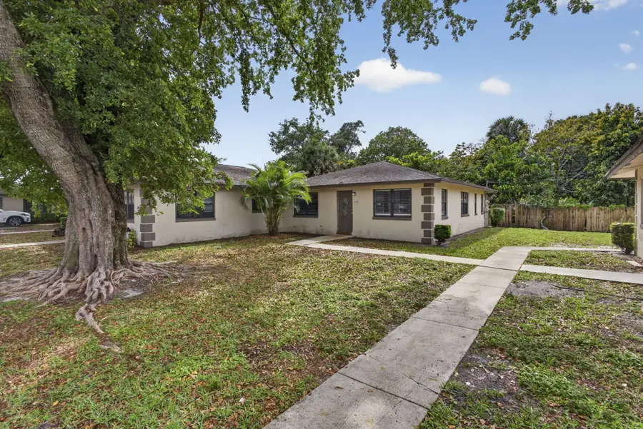 4726 Summit Boulevard, West Palm Beach, FL 33415 - #2