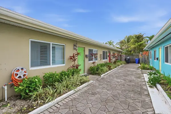 1402 NE 32nd Street #A-b, Oakland Park, FL 33334