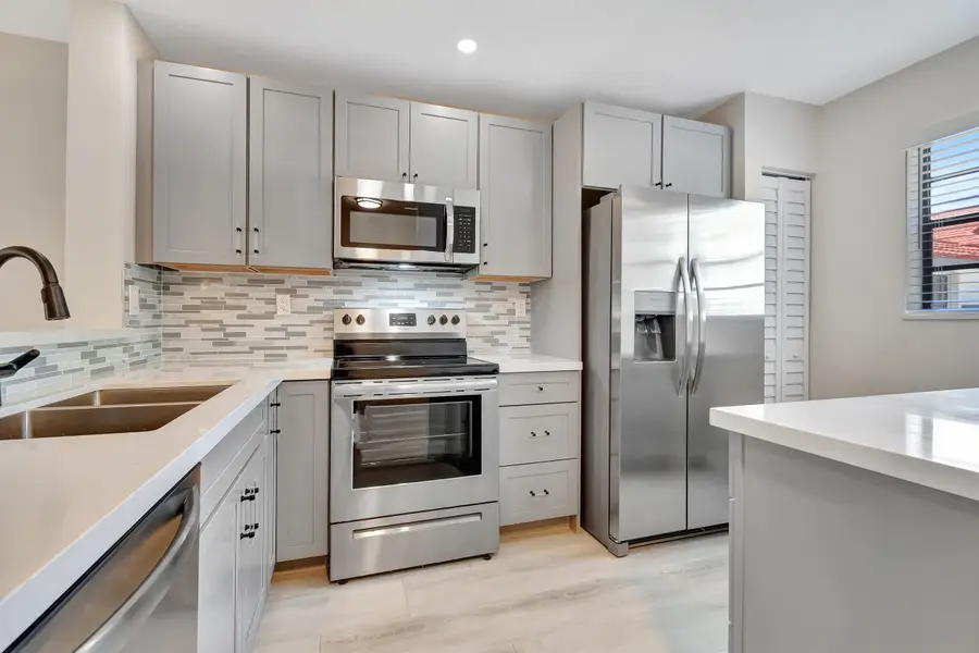 539 NW 36th Avenue, Deerfield Beach, FL 33442 - #3