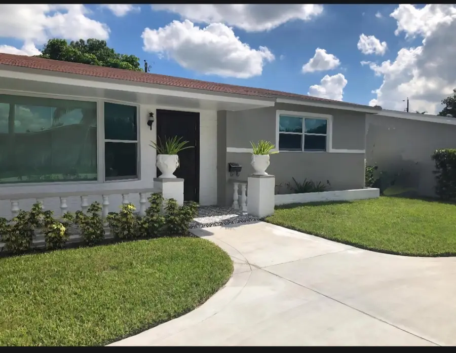 2021 Jamaica Drive, Miramar, FL 33023 - #2