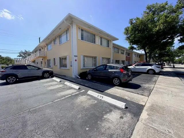 5820 NE 22nd Way #629, Fort Lauderdale, FL 33308 - #2