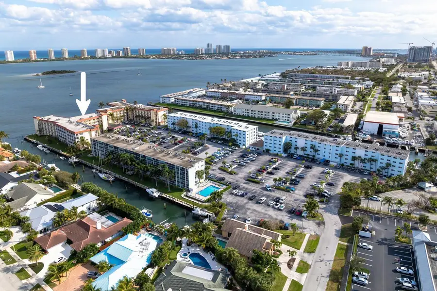 105 Paradise Harbour Boulevard #502, North Palm Beach, FL 33408 - #3