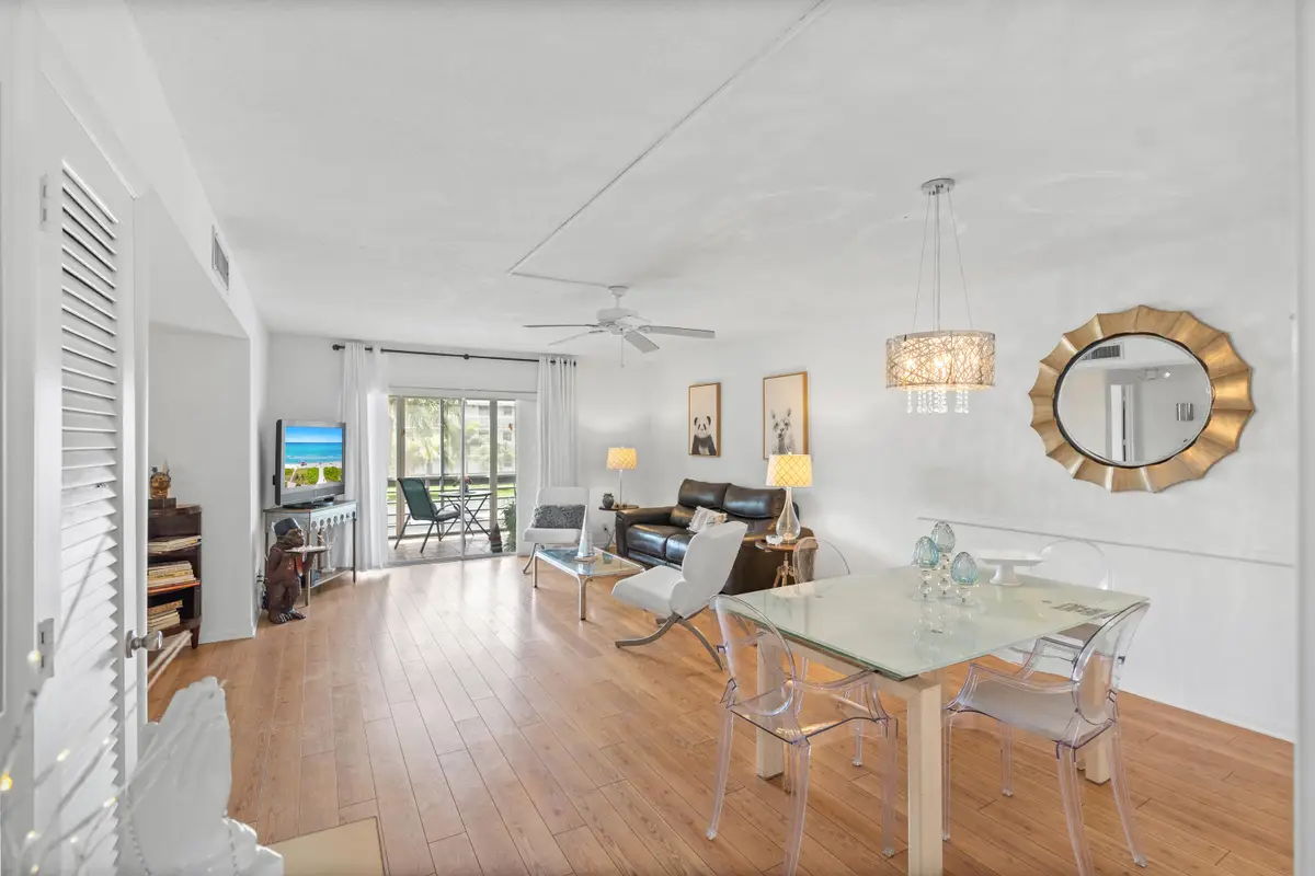 25 SE 13th Street #B3, Boca Raton, FL 33432 - #1