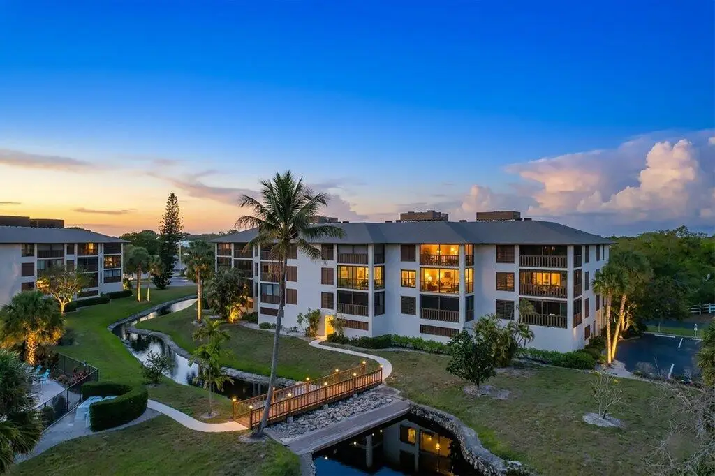 166 SE St Lucie Boulevard #302d, Stuart, FL 34996 - #1