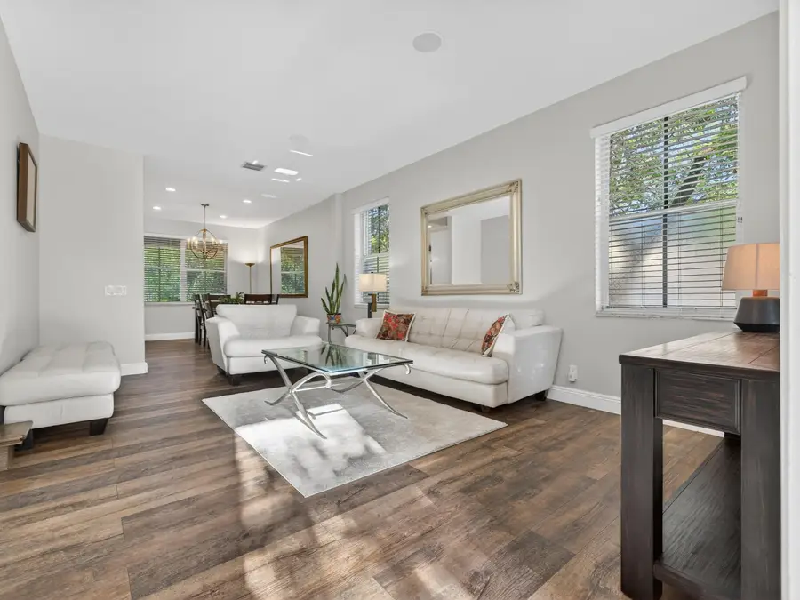 552 Penta Court, Weston, FL 33327 - #2