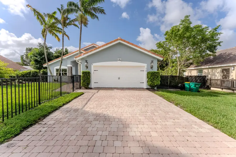 11420 NW 26th Street, Plantation, FL 33323 - #2