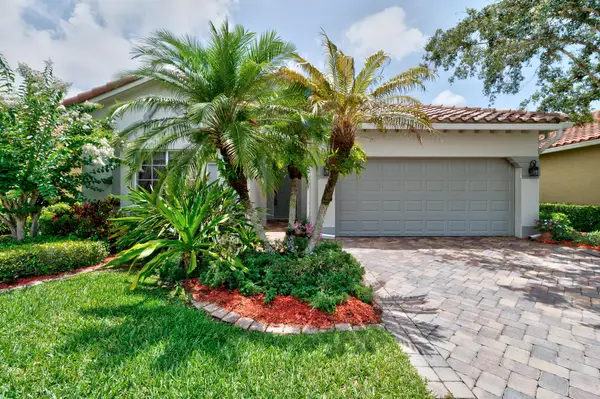 6188 Dorchester Way, Vero Beach, FL 32966