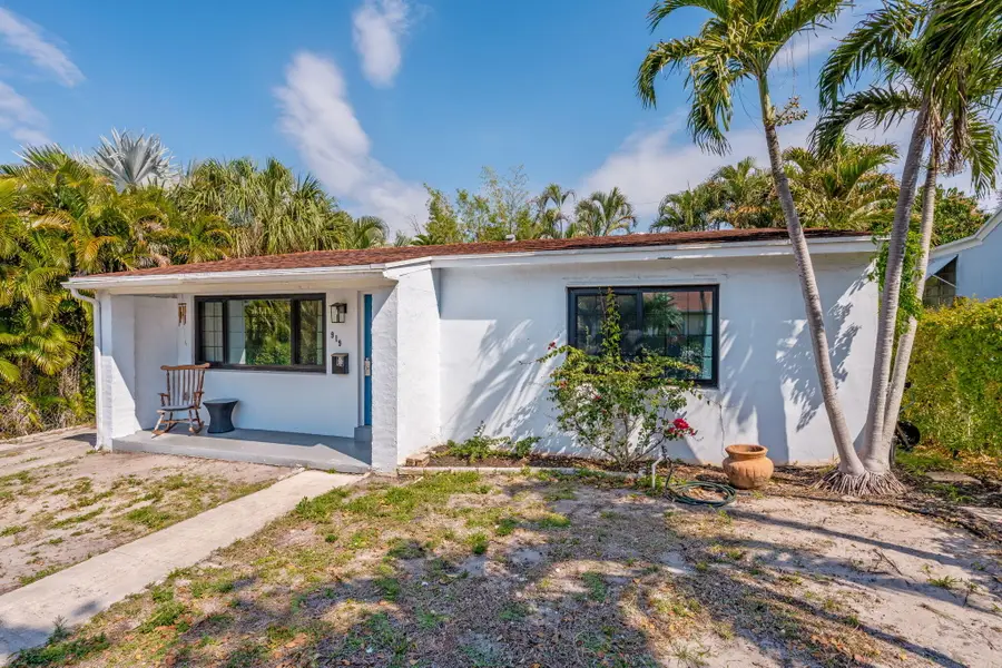 919 30th Street, West Palm Beach, FL 33407 - #2
