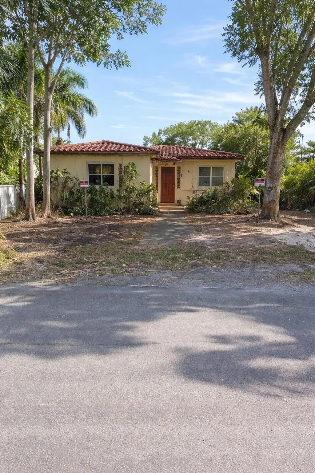 601 NW 7th Street, Dania Beach, FL 33004 - #1
