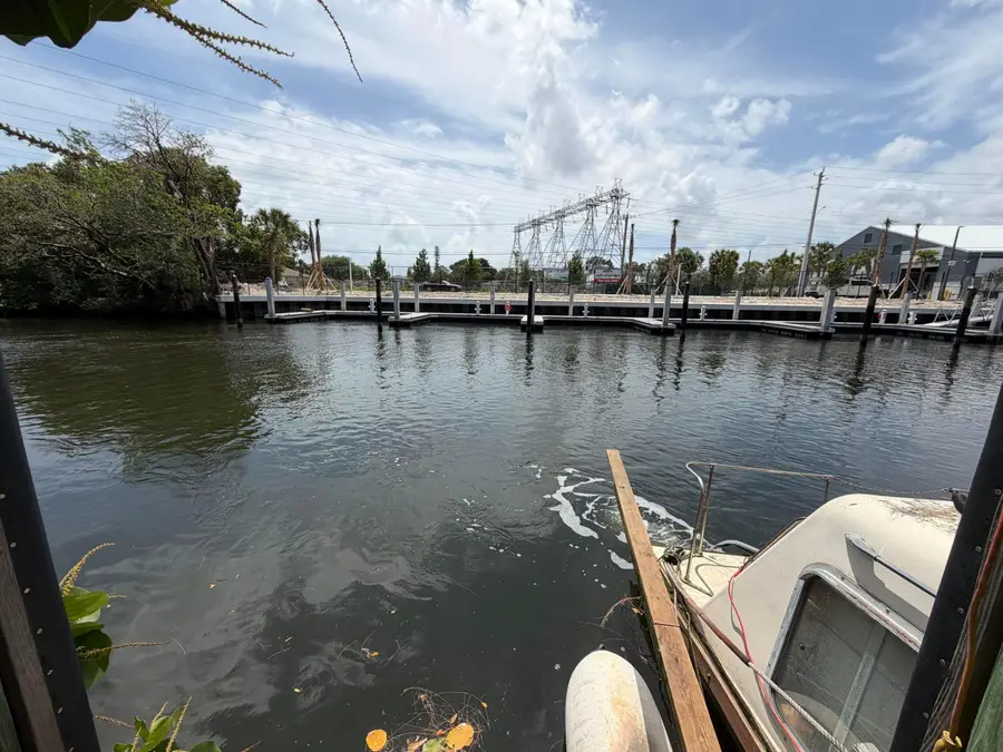 601 NW 7th Street, Dania Beach, FL 33004 - #2