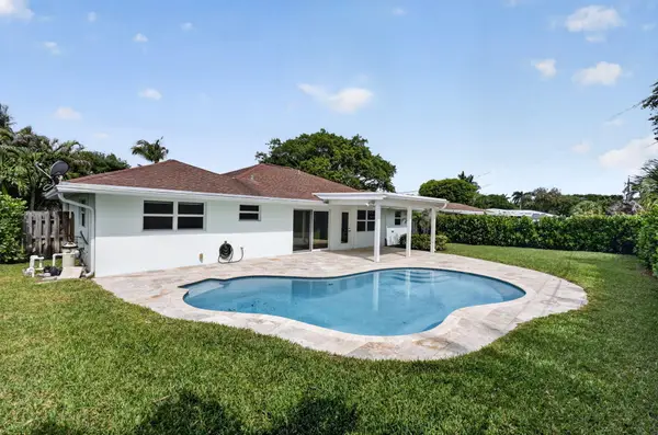 364 Venus Avenue, Jupiter, FL 33469