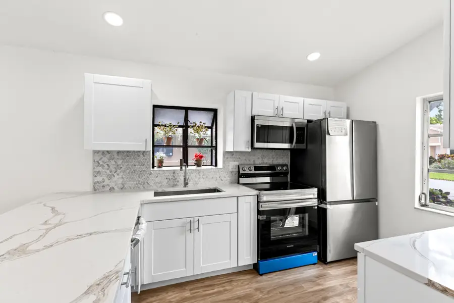 8089 Springtree Road, Boca Raton, FL 33496 - #3