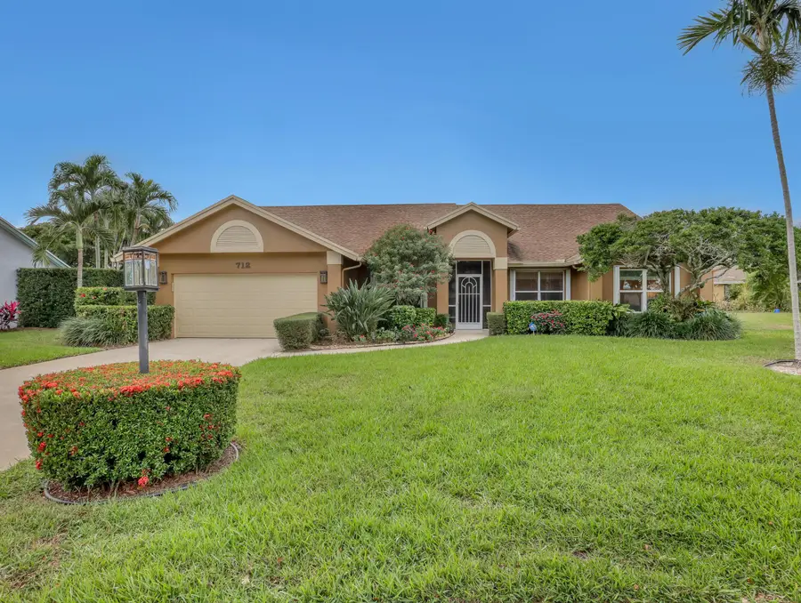 712 Golf Court, Delray Beach, FL 33445 - #2