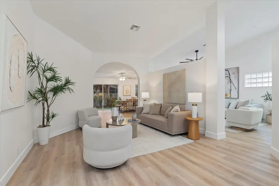 9950 Harbour Lake Circle, Boynton Beach, FL 33437 - #3