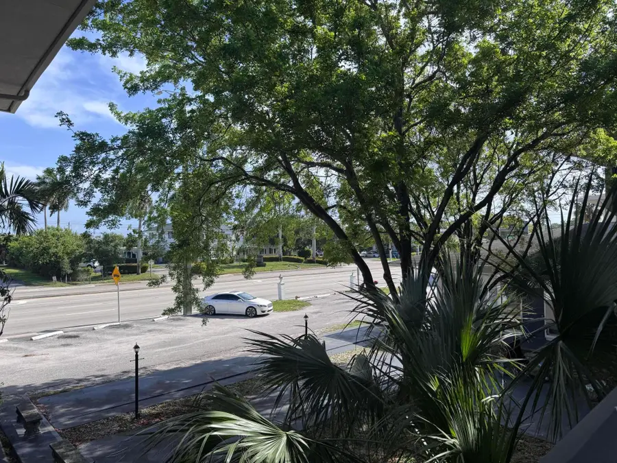 1150 E Sample Road, Pompano Beach, FL 33064 - #3