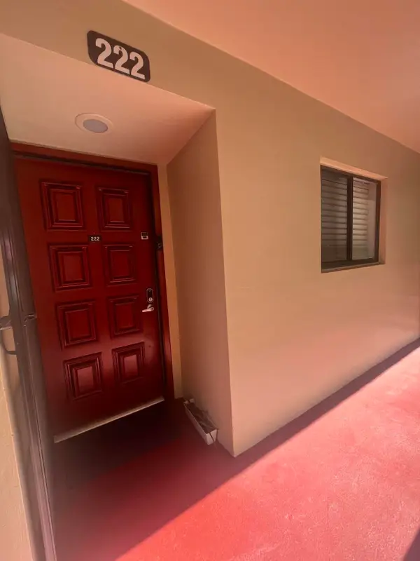 5160 Las Verdes Circle #222, Delray Beach, FL 33484