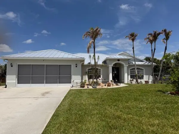 925 SW Worcester Lane, Port St Lucie, FL 34953