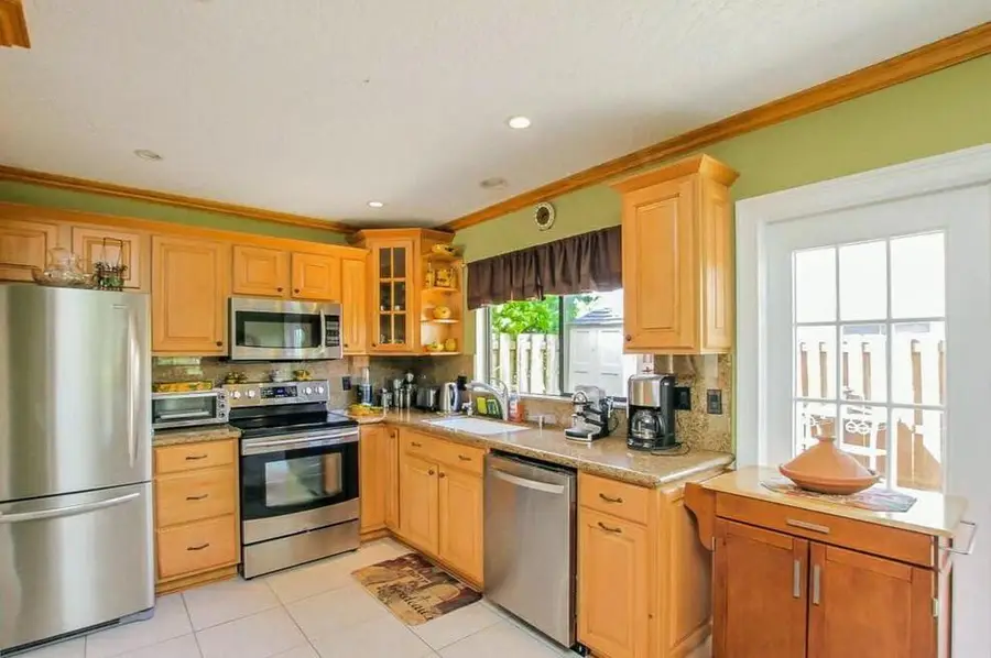 9709 Sunny Isle Circle, Boca Raton, FL 33428 - #2