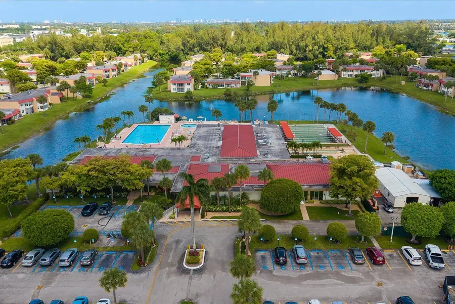 130 Lake Dora Drive, West Palm Beach, FL 33411 - #2