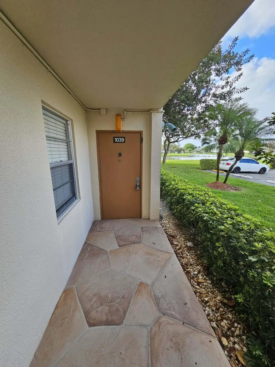 1039 Newcastle C, Boca Raton, FL 33434 - #2