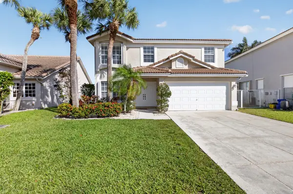 18247 Blue Lake Way, Boca Raton, FL 33498