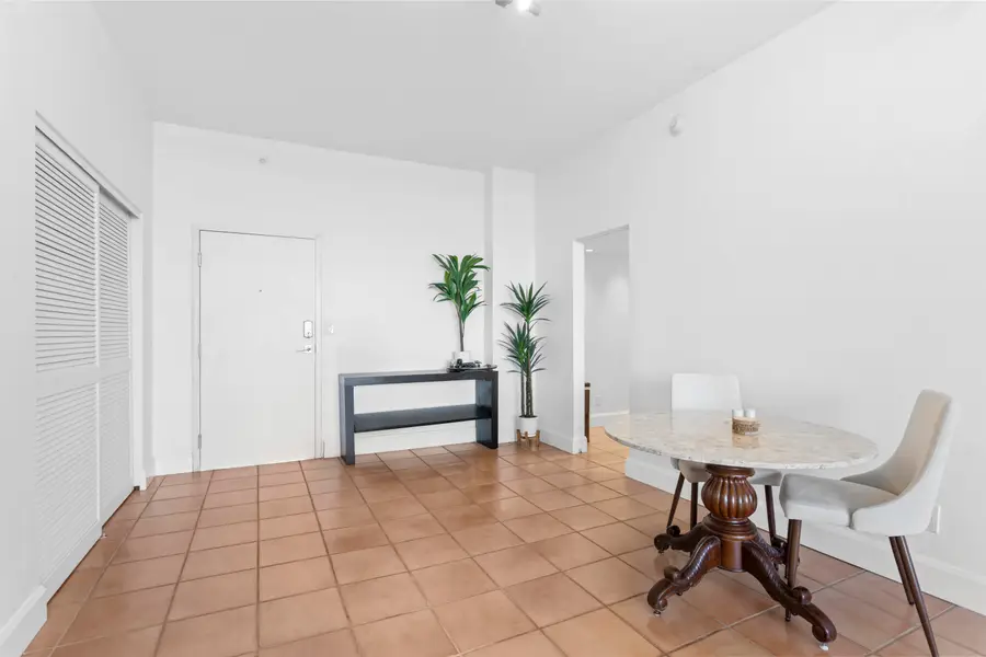 90 Edgewater Drive #Ph23, Coral Gables, FL 33133 - #2