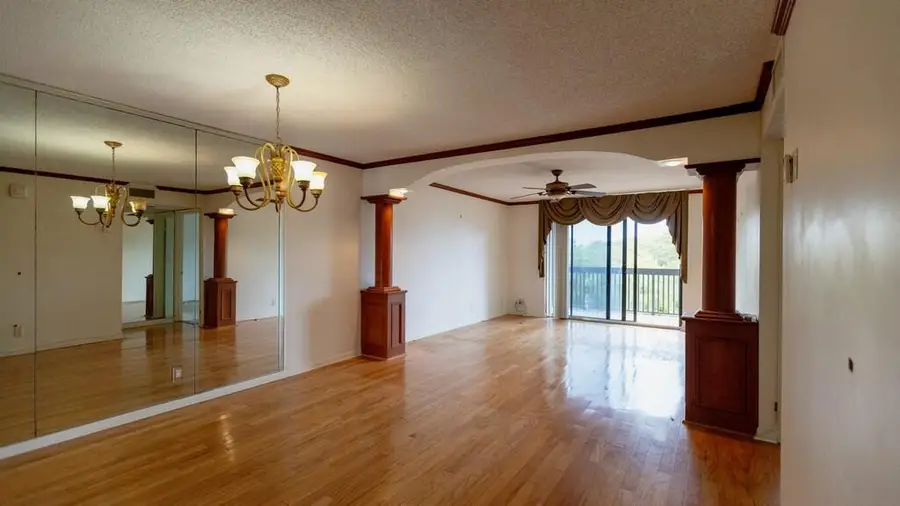 4201 N Ocean Drive #402, Hollywood, FL 33019 - #3