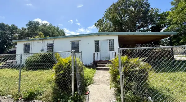 1580 NW 77th Terrace, Miami, FL 33147