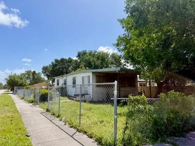 1580 NW 77th Terrace, Miami, FL 33147 - #2