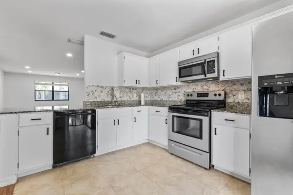 364 Quebec Court, Royal Palm Beach, FL 33411