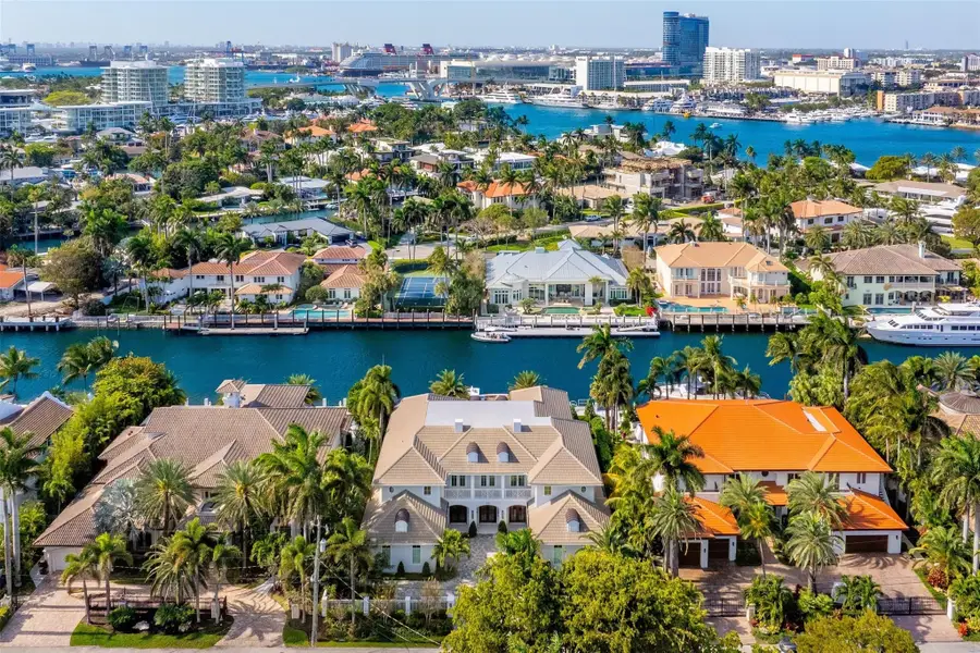 2520 Del Lago Drive, Fort Lauderdale, FL 33316 - #2