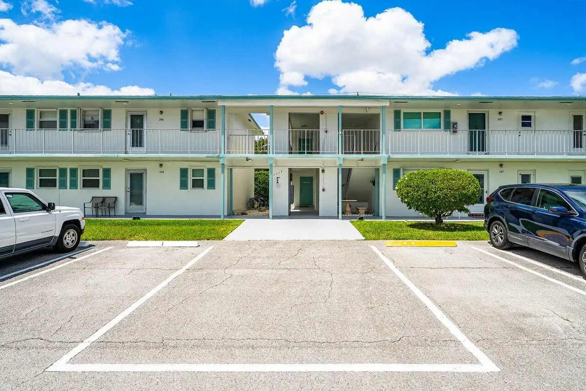 1117 Lake Terrace #207, Boynton Beach, FL 33426 - #1