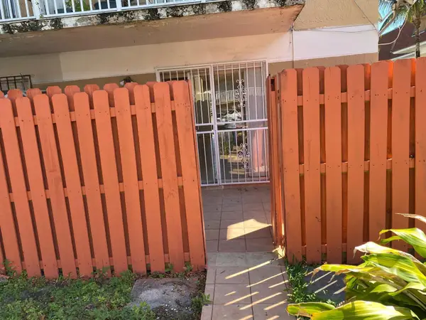 260 NW 107th Avenue #110, Miami, FL 33172