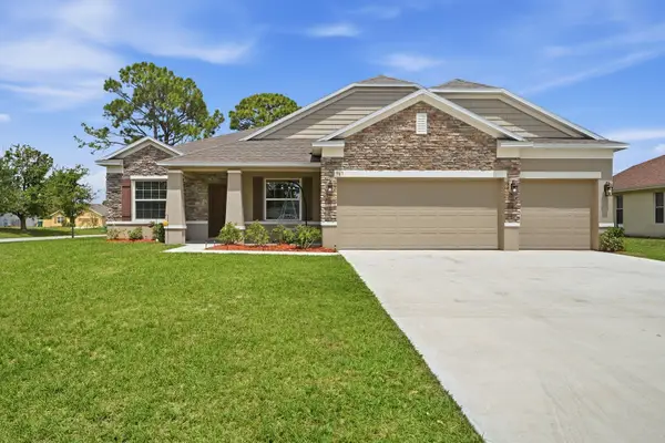963 SW Cecil Lane, Port St Lucie, FL 34953