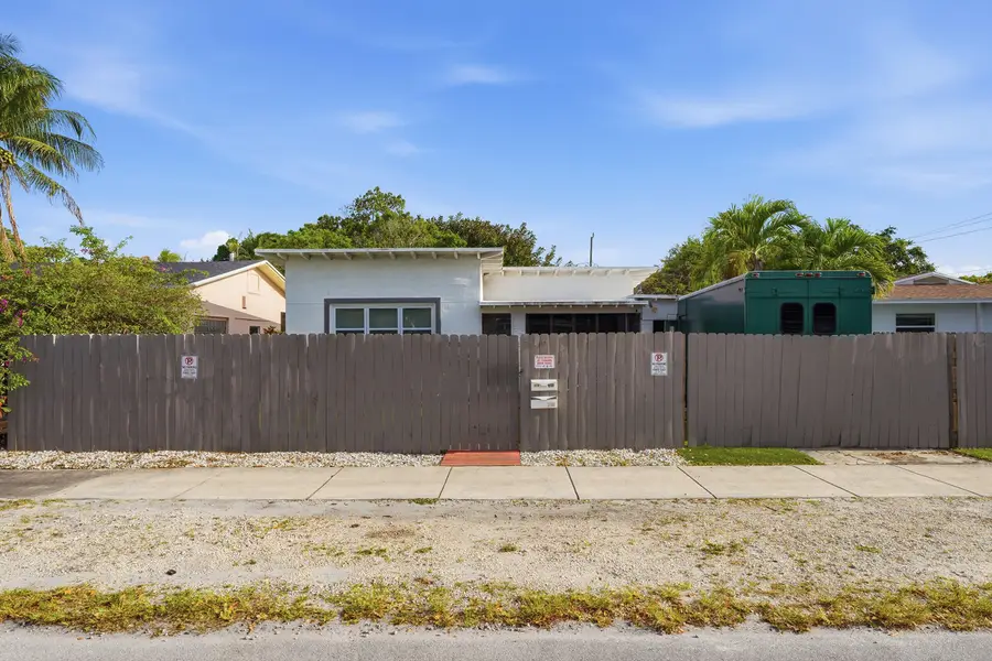 516 SW 15th Street #1-1, Fort Lauderdale, FL 33315 - #3